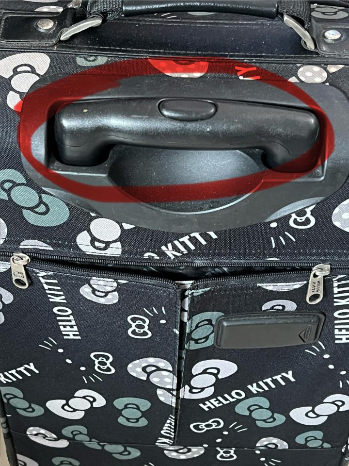 Luggage Repairjob photo