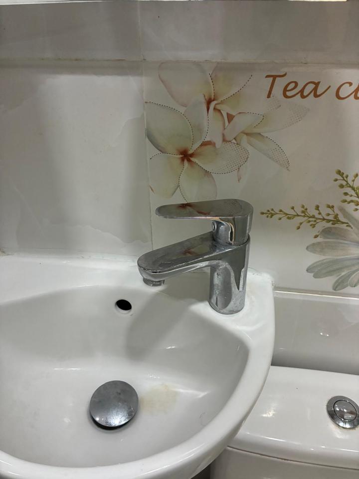 水龍頭安裝工作照片