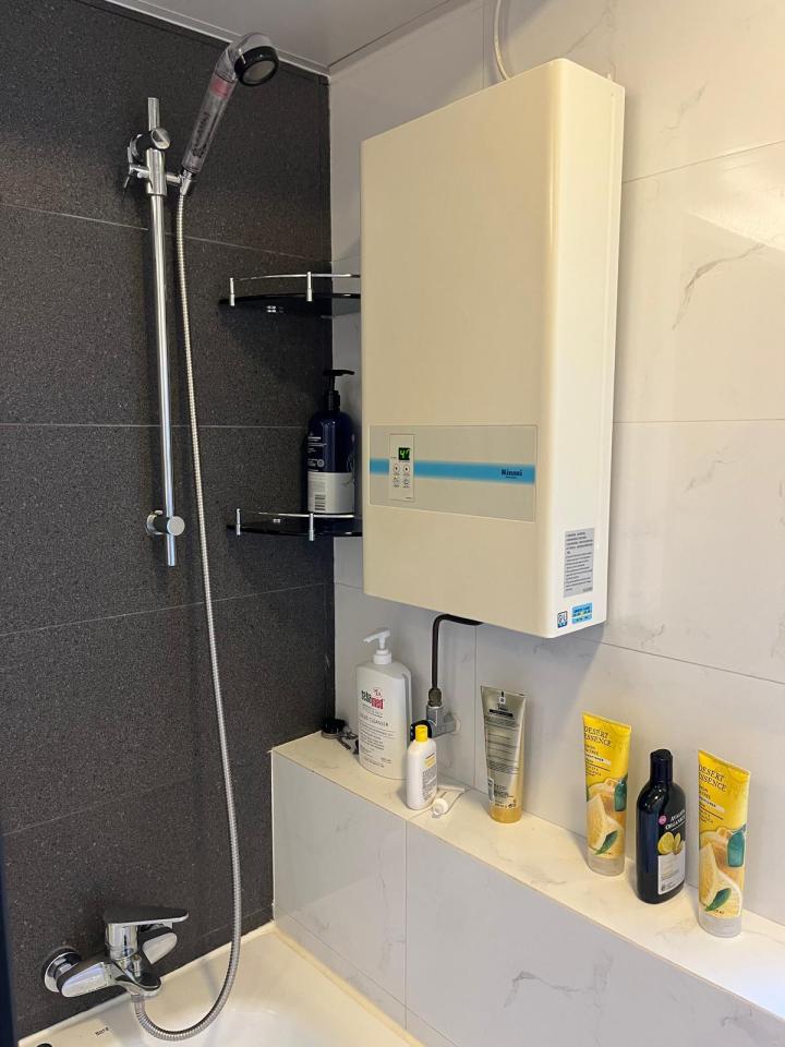 水龍頭安裝工作照片