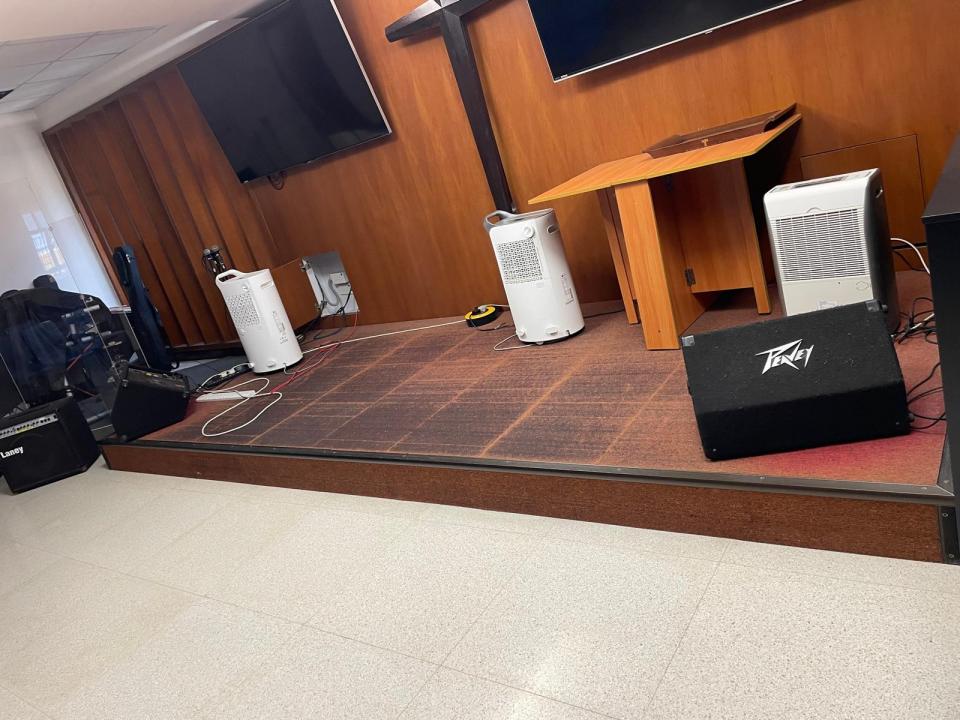 Carpet Installation & Replacement Job photo