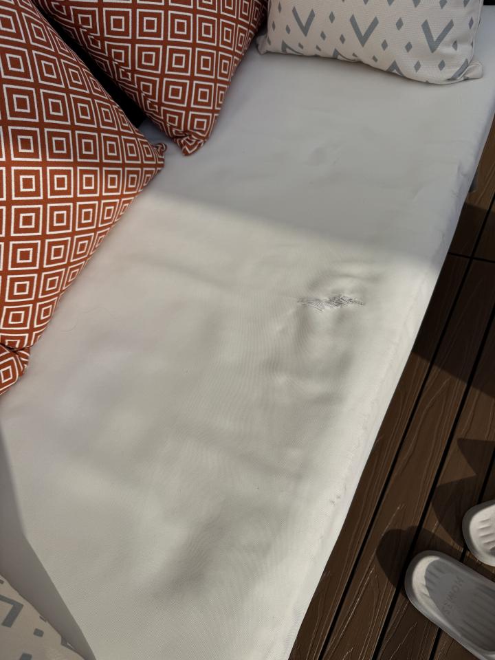 Furniture RepairJob photo