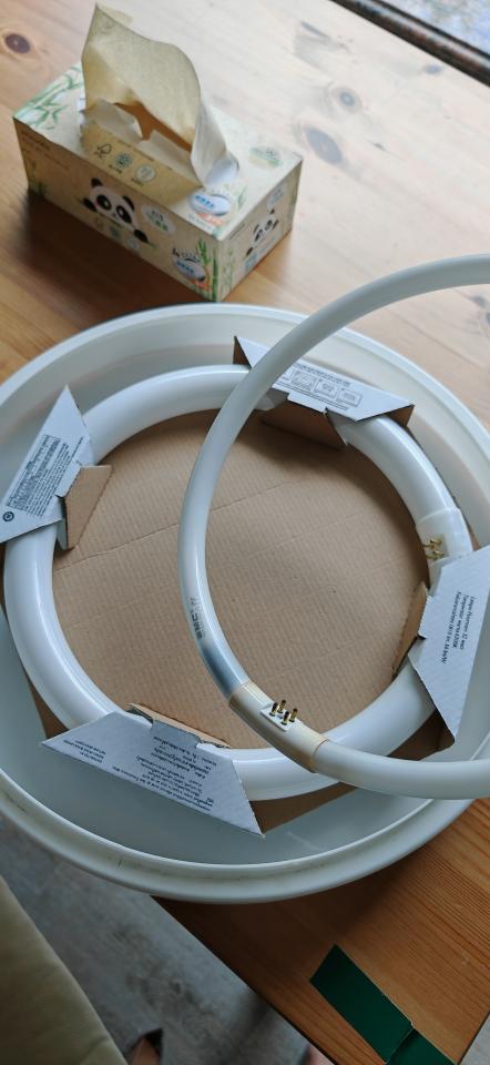 燈飾維修工作照片