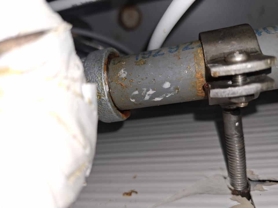 水龍頭安裝工作照片