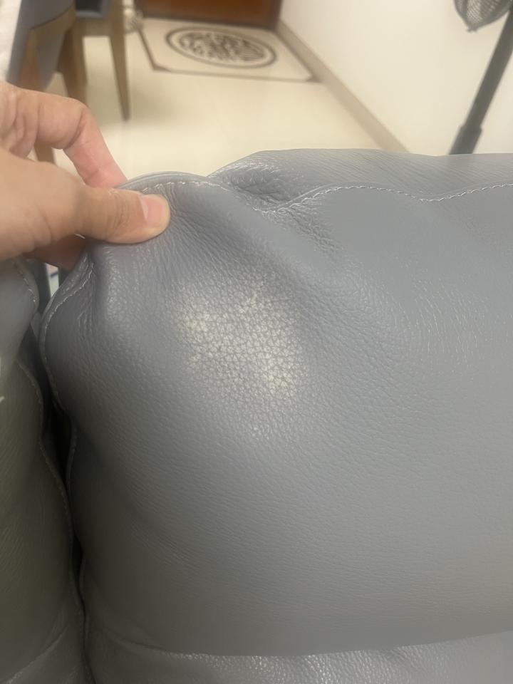 傢俬維修工作照片