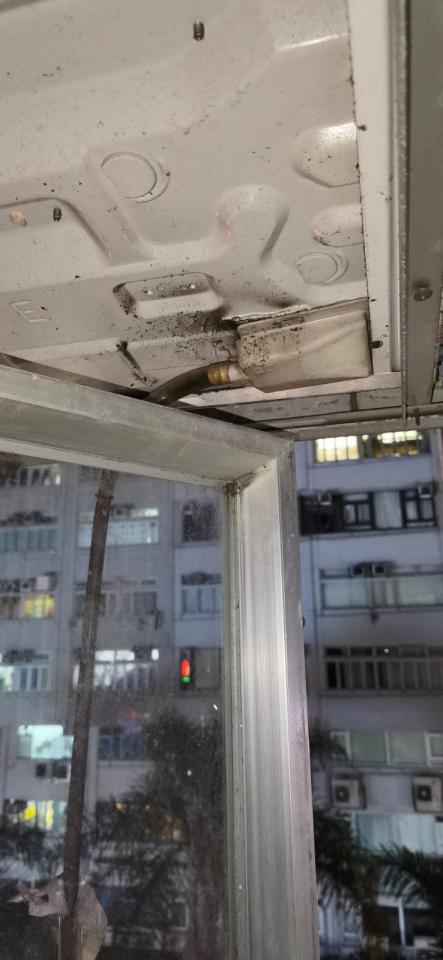 冷氣維修工作照片