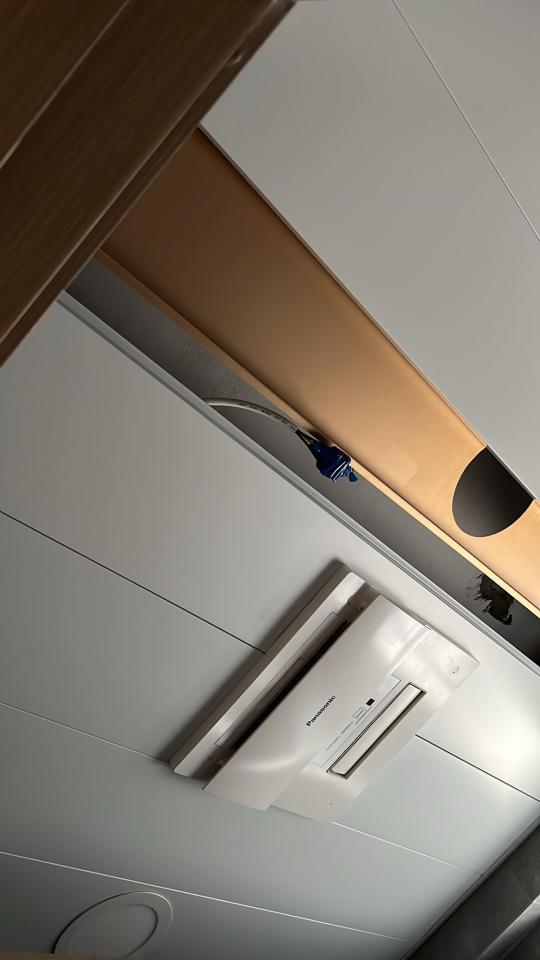 燈飾維修工作照片