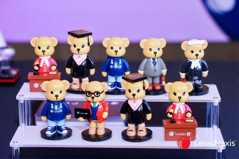 吉祥物設計工作照片