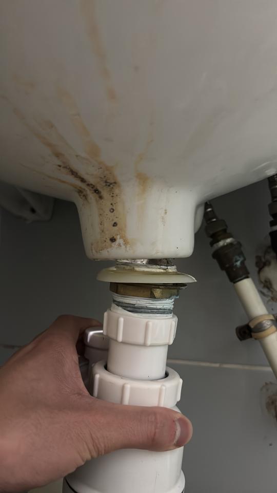 洗手盆安裝工作照片