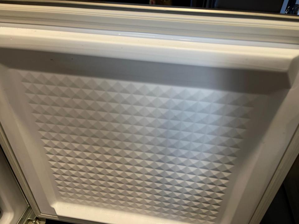 雪櫃維修工作照片