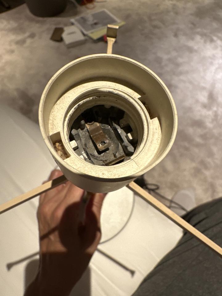 燈飾維修工作照片