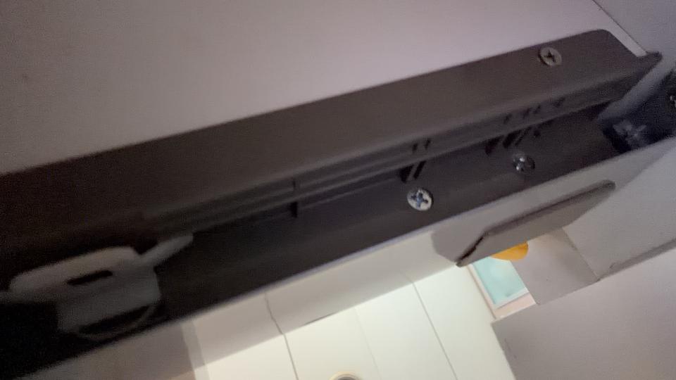 傢俬維修工作照片