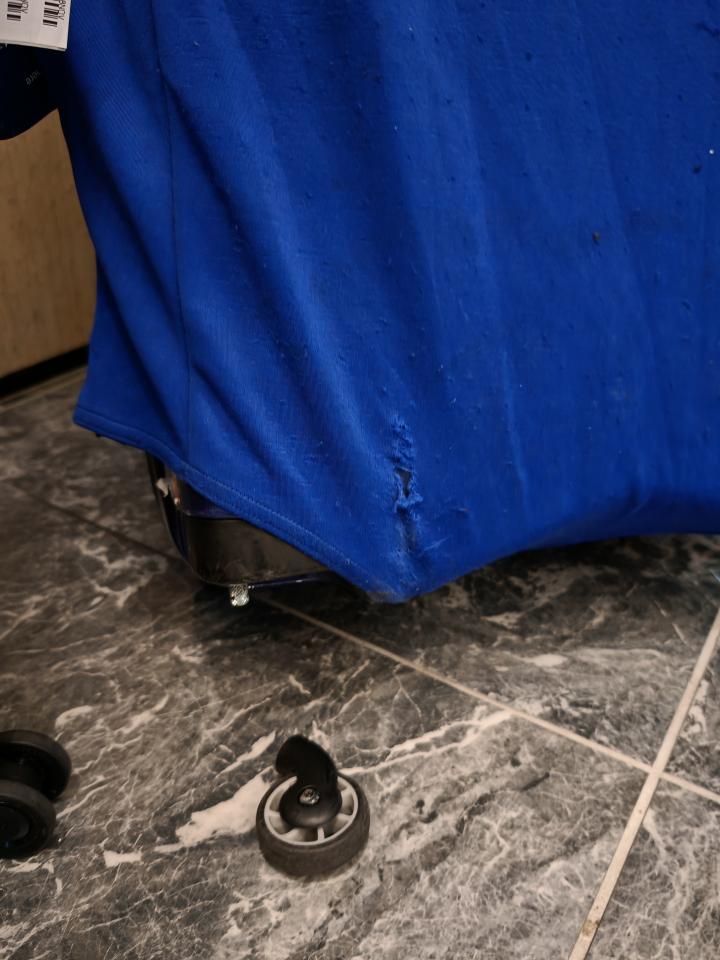 Luggage RepairJob photo