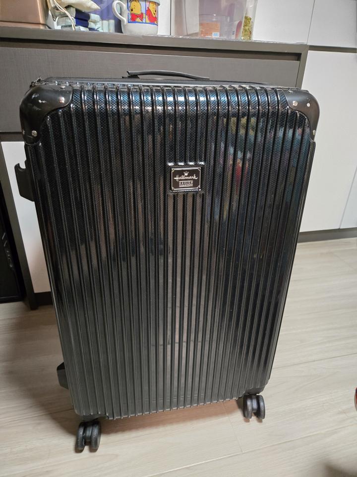 行李箱維修工作照片