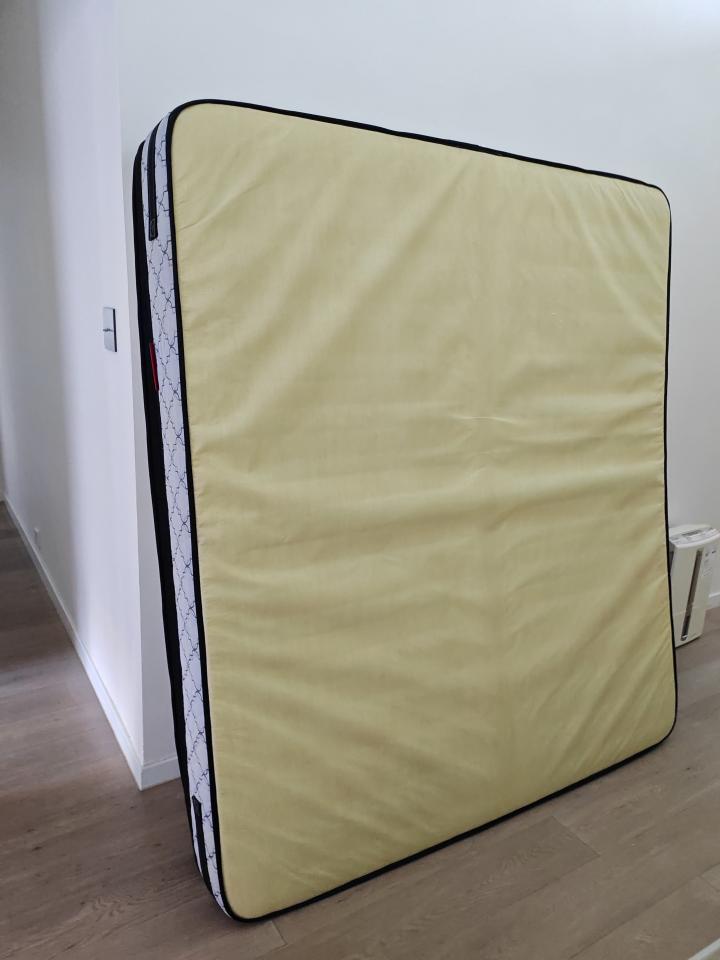 傢俬回收工作照片