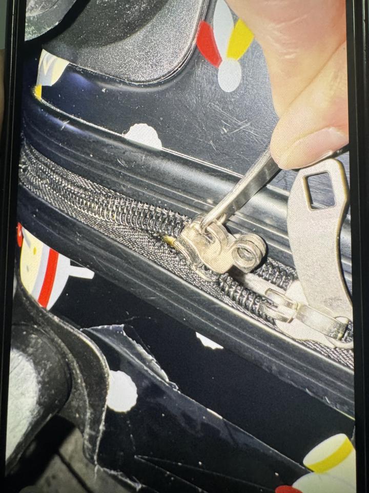 Luggage RepairJob photo