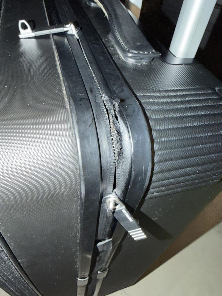 行李箱維修工作照片