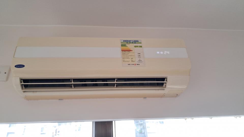 冷氣維修工作照片