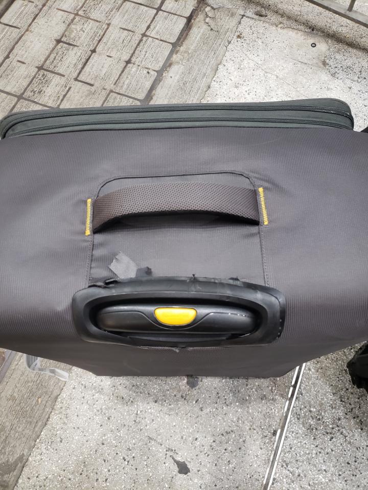 Luggage RepairJob photo