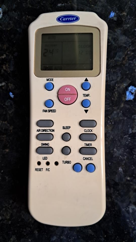 冷氣維修工作照片