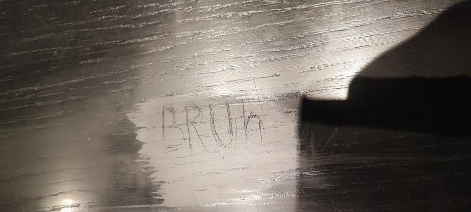 傢俬維修工作照片