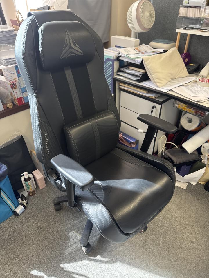 傢俬維修工作照片