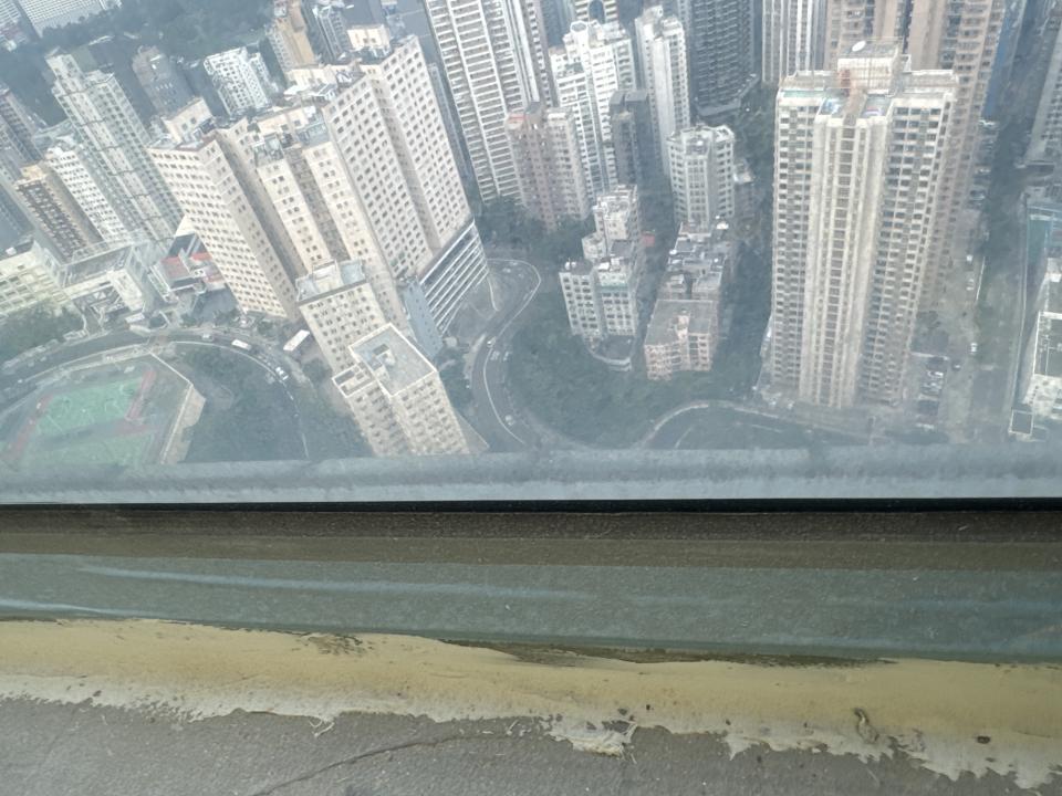 玻璃清潔工作照片