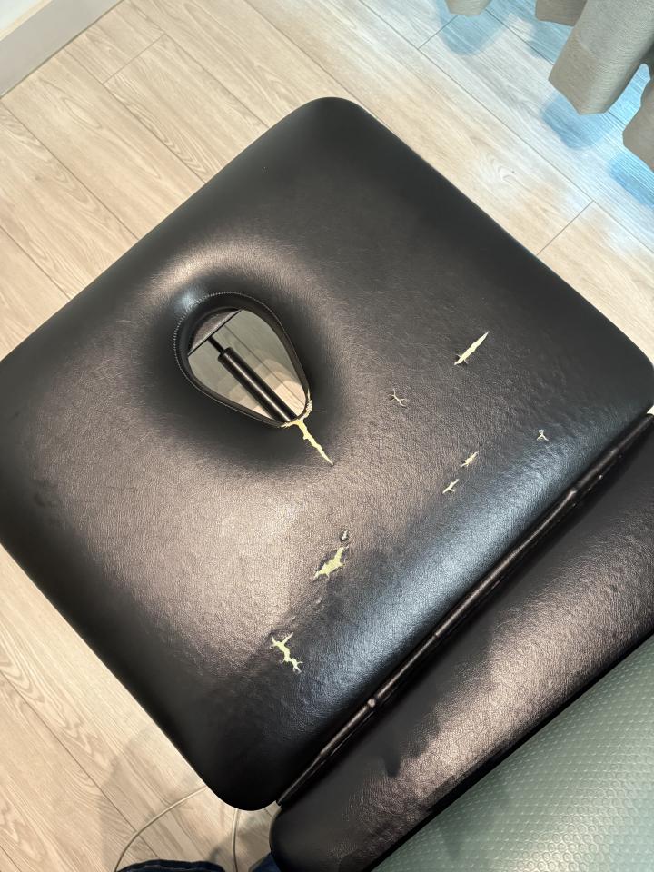 傢俬維修工作照片