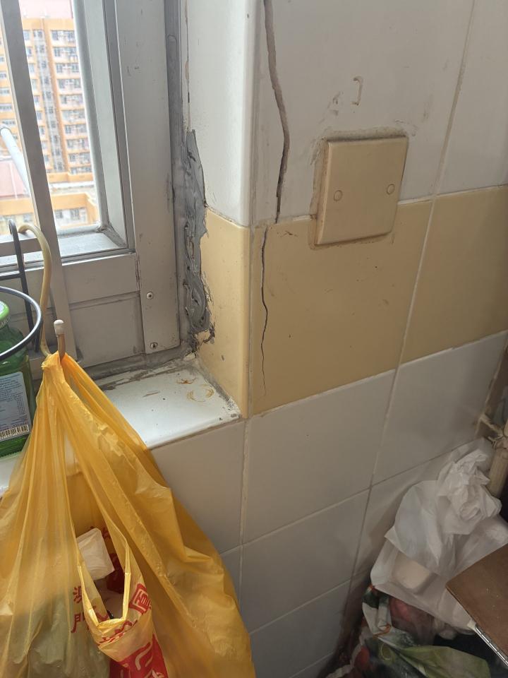 磁磚維修工作照片