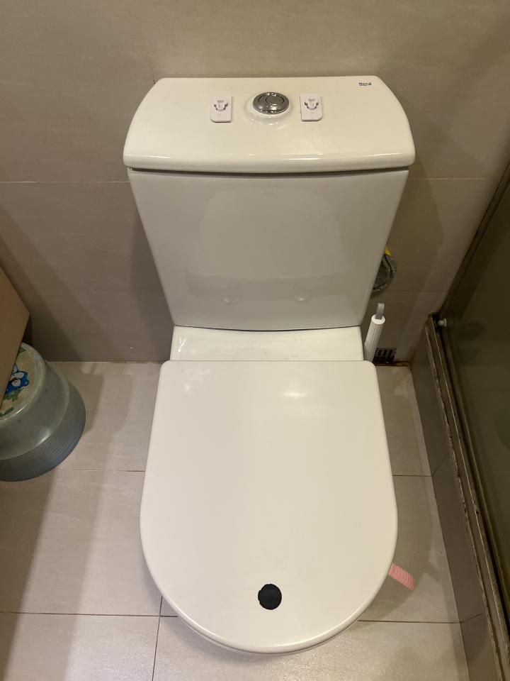 馬桶安裝工作照片