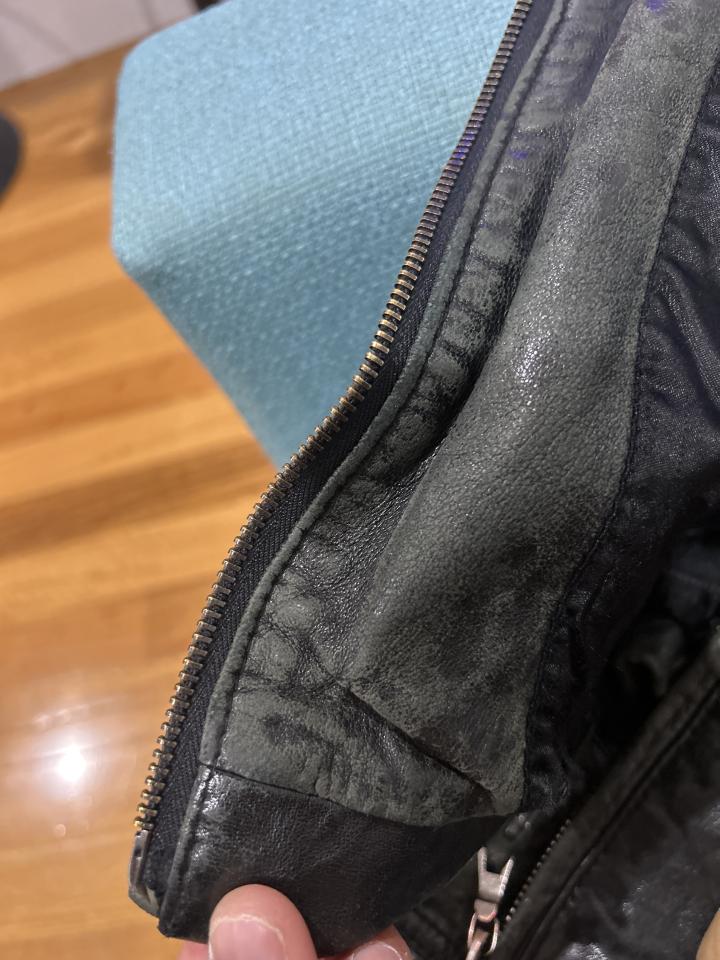 Clothing AlterationJob photo