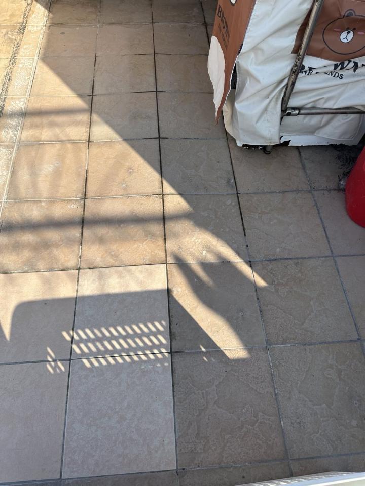 磁磚維修工作照片