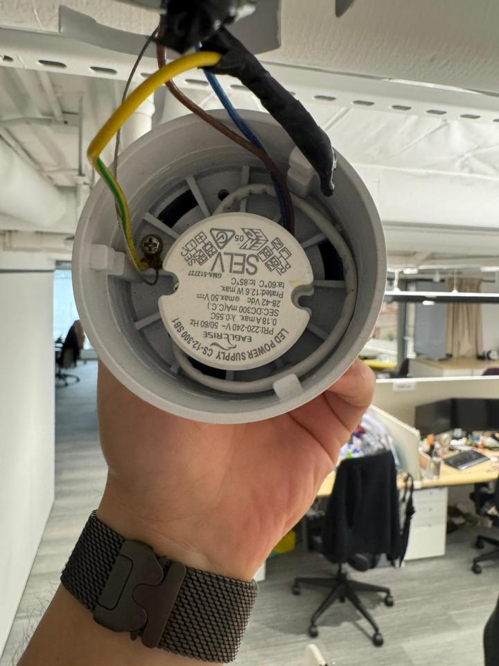 燈飾維修工作照片