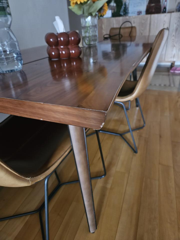 Furniture RepairJob photo