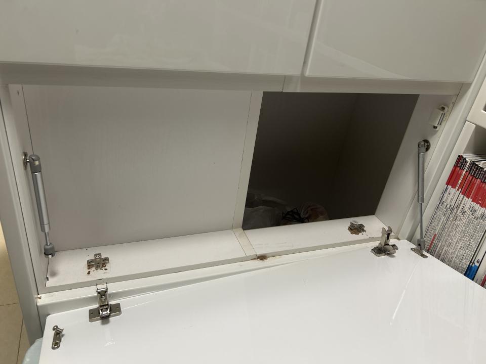 Furniture RepairJob photo