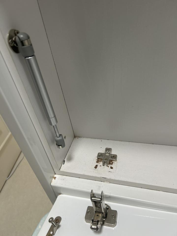 Furniture RepairJob photo