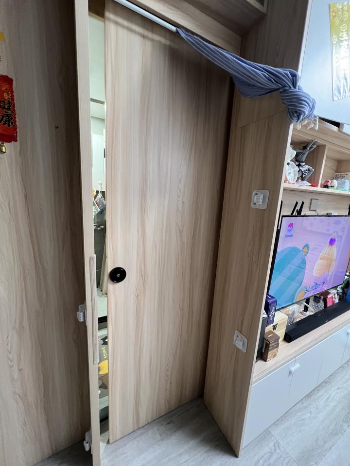 傢俬維修工作照片