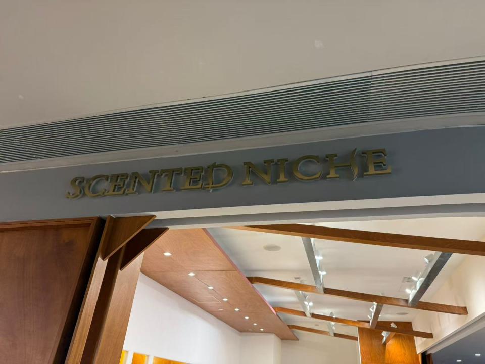 Lighting MaintenanceJob photo