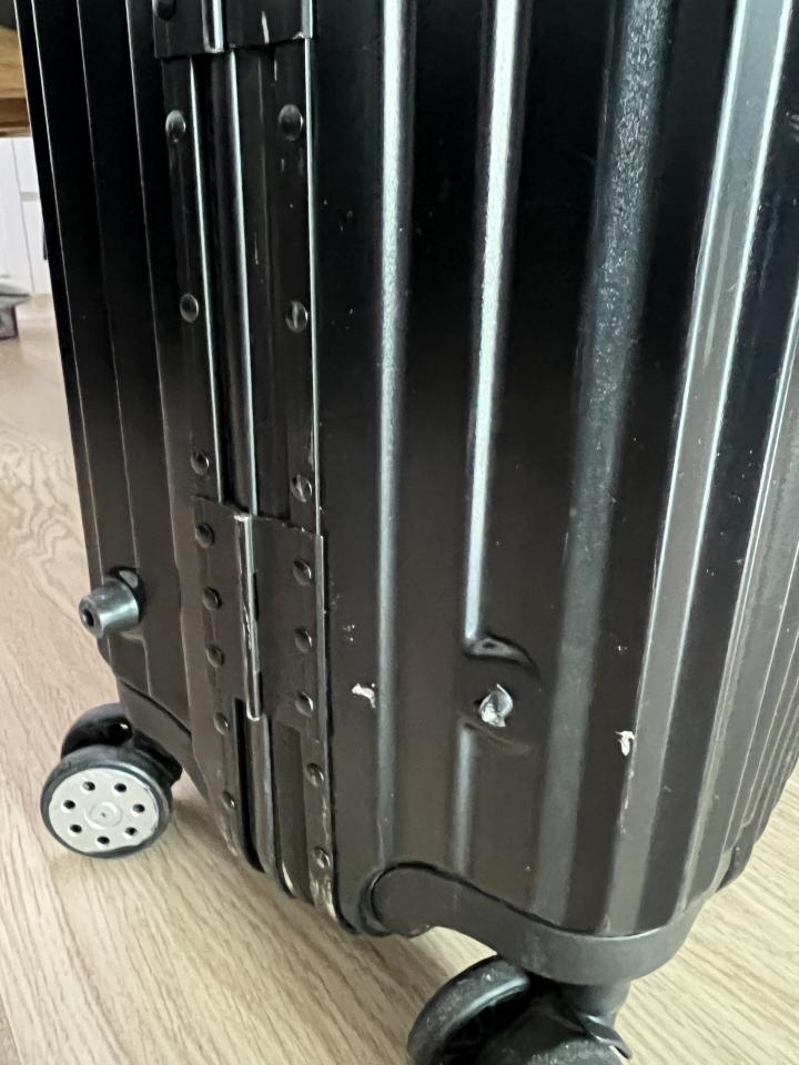Luggage RepairJob photo