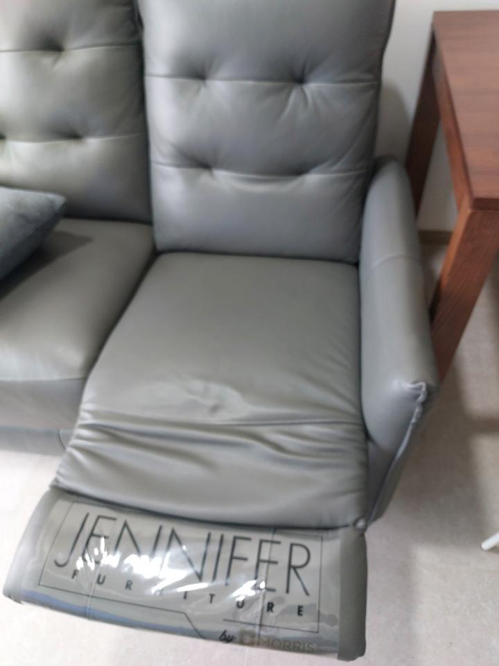 傢俬維修工作照片