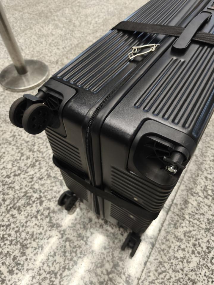 Luggage RepairJob photo