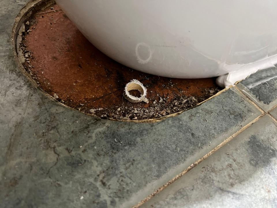 Toilet Installation & RepairJob photo
