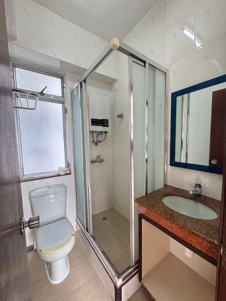 浴室翻新工作照片