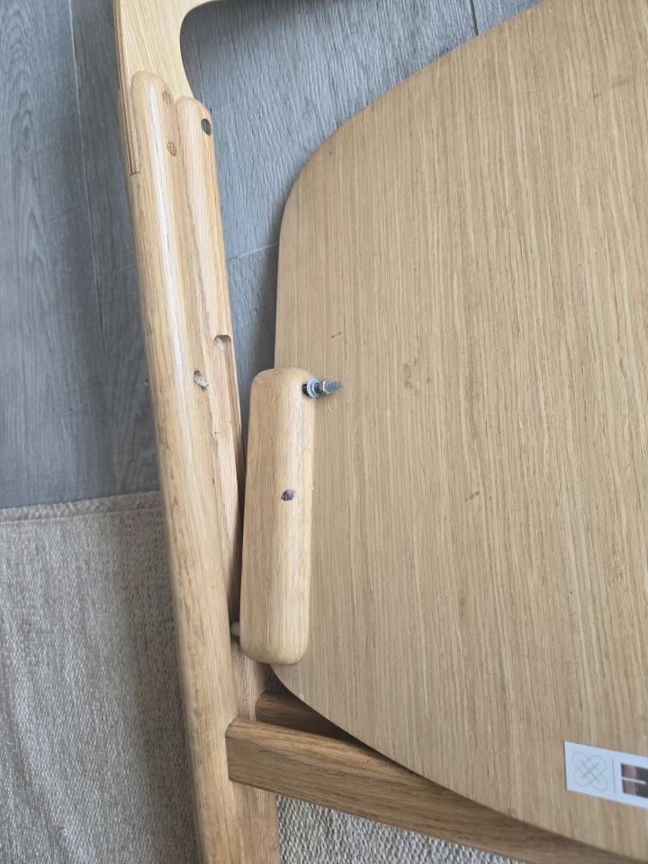 傢俬維修工作照片