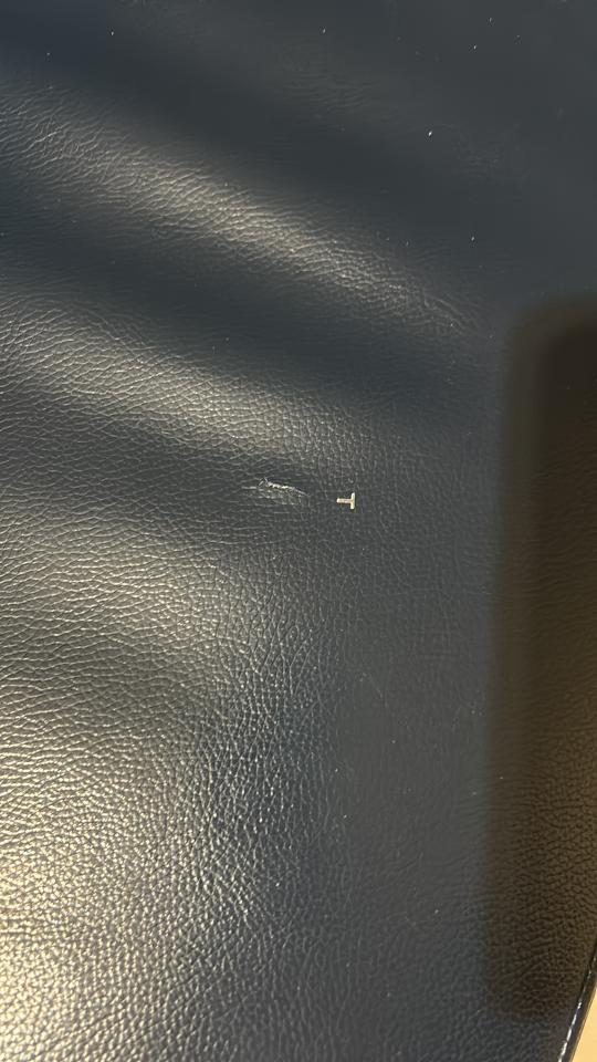 傢俬維修工作照片