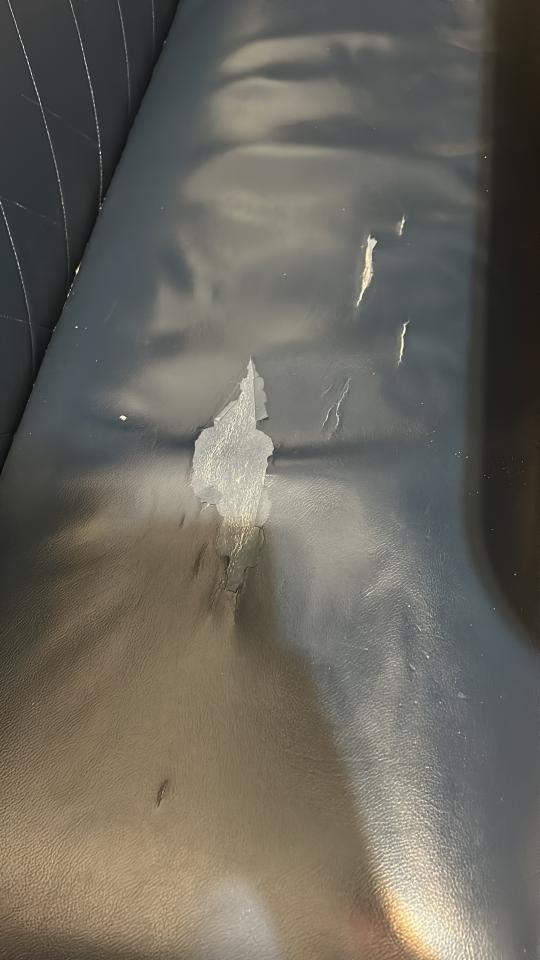 傢俬維修工作照片