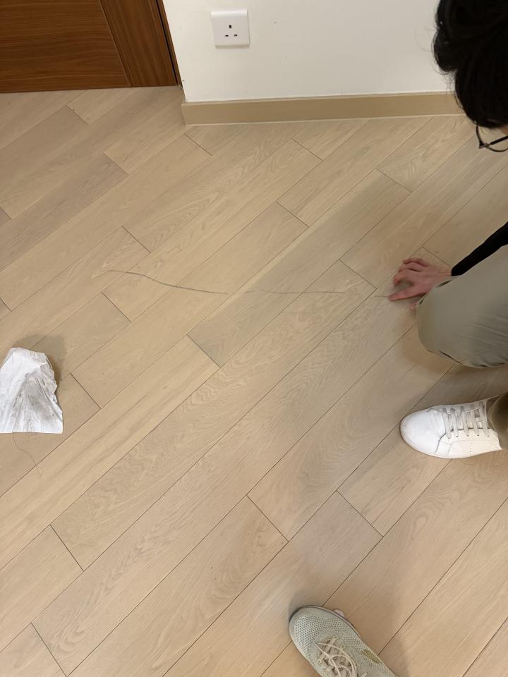 Laminate FlooringJob photo