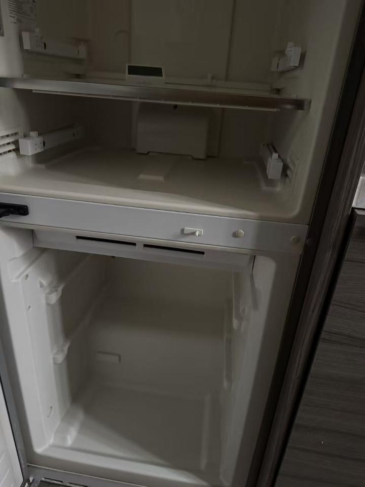 Refrigerator RepairJob photo