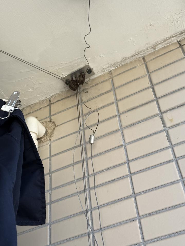 晾衫架安裝工作照片