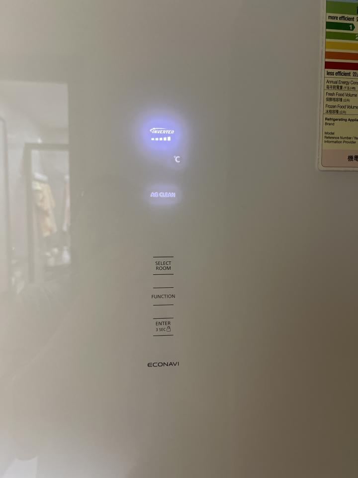 雪櫃維修工作照片