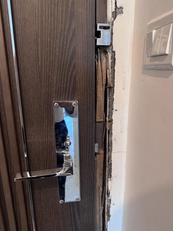 Door repairjob photo
